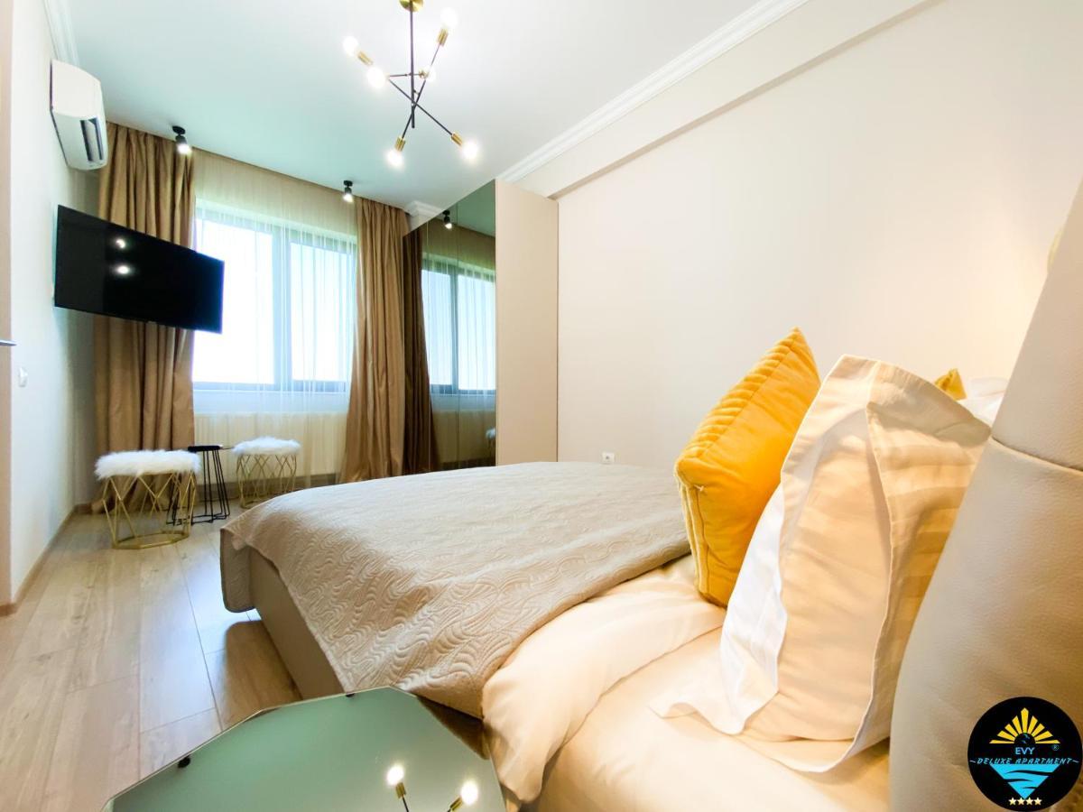 Evy Deluxe Apartment Mamaia Esterno foto