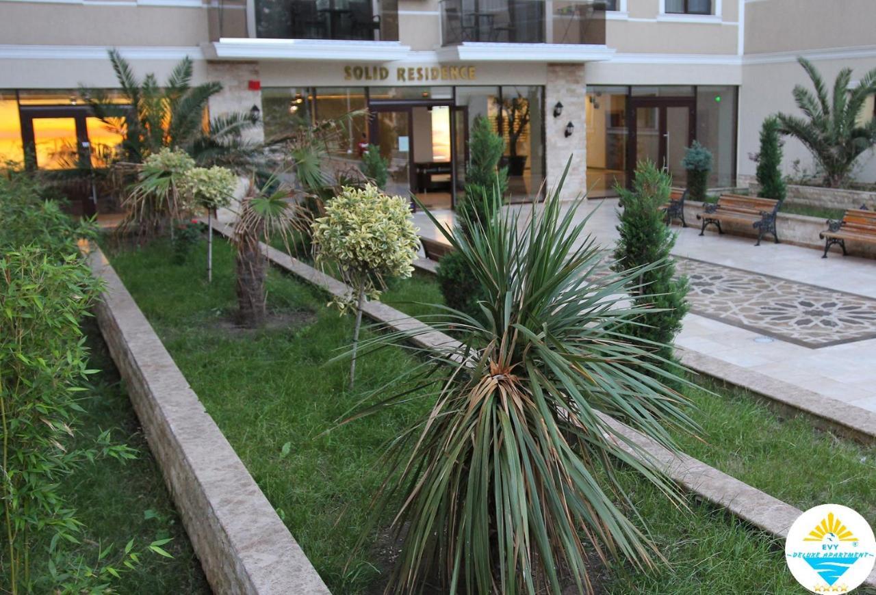 Evy Deluxe Apartment Mamaia Esterno foto
