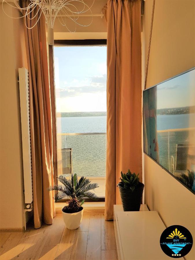 Evy Deluxe Apartment Mamaia Esterno foto