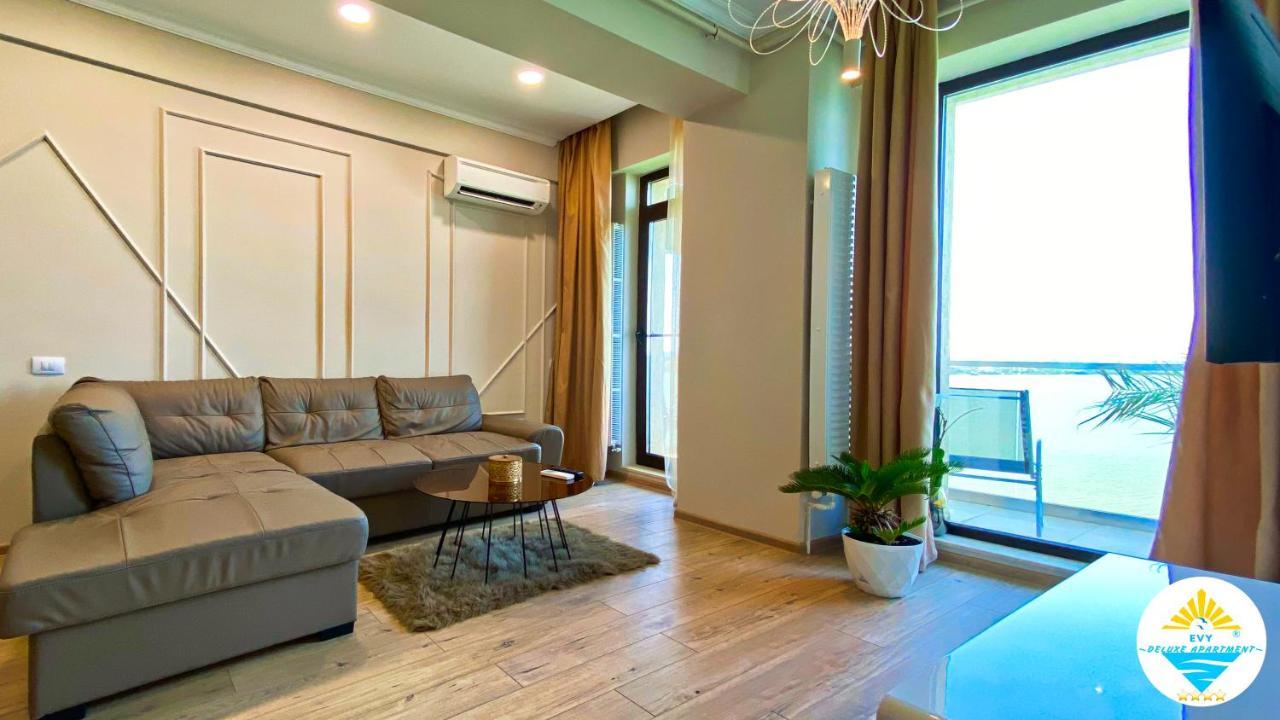 Evy Deluxe Apartment Mamaia Esterno foto