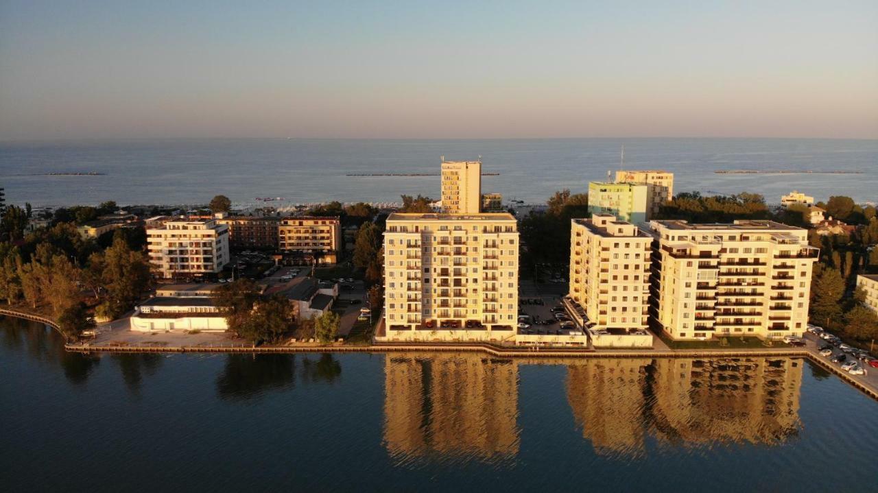 Evy Deluxe Apartment Mamaia Esterno foto