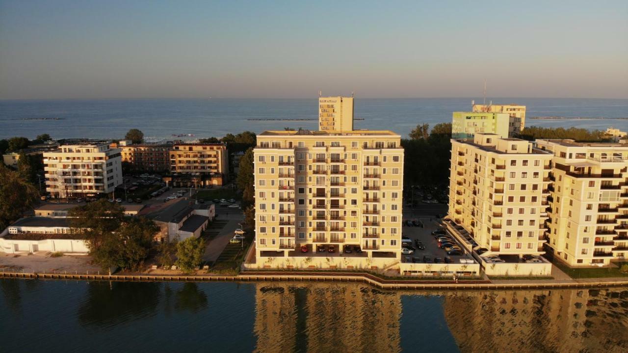 Evy Deluxe Apartment Mamaia Esterno foto